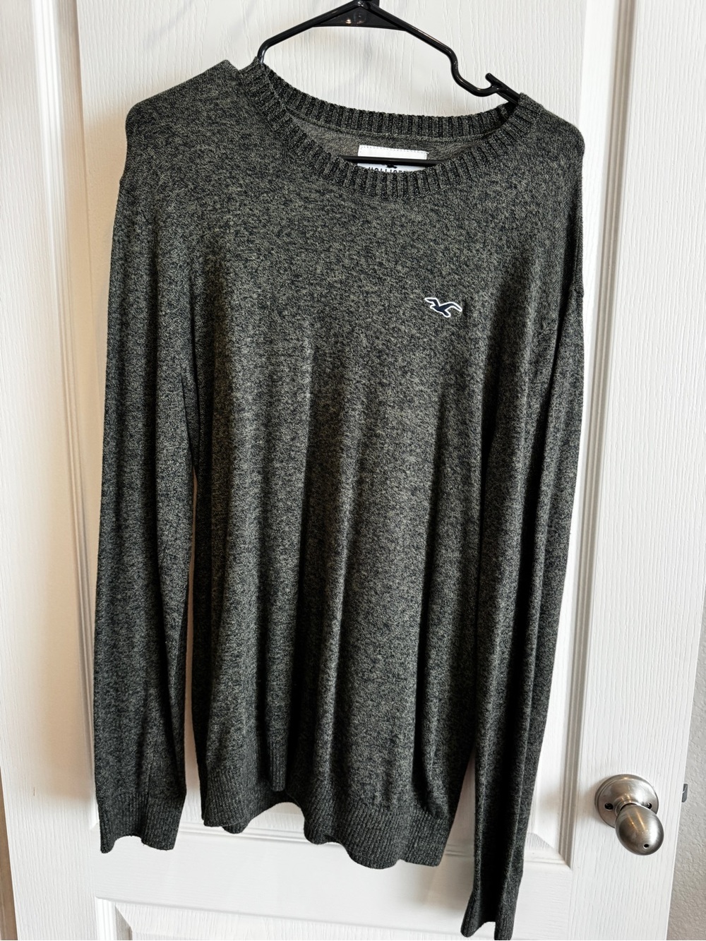 Hollister Men's Crewneck Sweater - Green Gray
